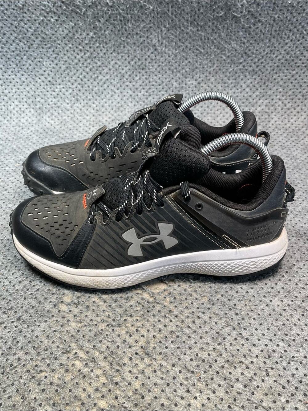 Under Armour Yard Low Turf Baseball Cleats Size 6 Mens